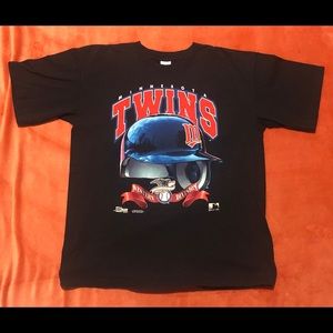 Vintage 1992 Minnesota Twins Salem Tee Shirt